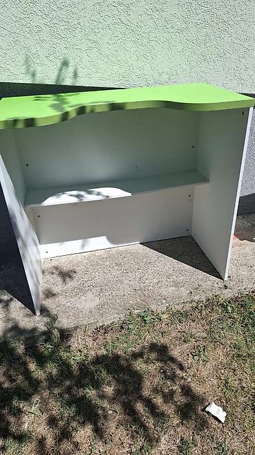 antiques: Radni sto/šank sa talasastim izrezom – zelena — 5