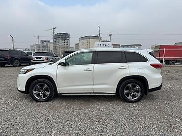 Toyota: Toyota Highlander: 2019 г., 3.5 л, Автомат, Бензин, Внедорожник — 3