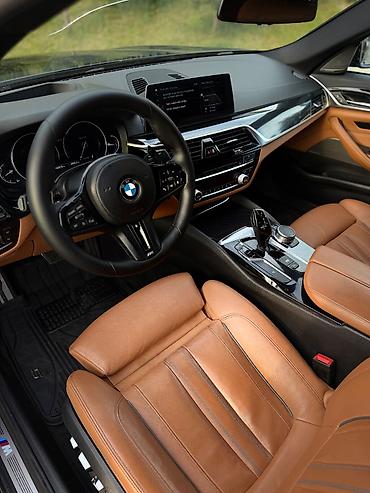 bmw 528: BMW 530: 2 l | 2018 il Sedan — 7