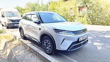 byd atto 8: BYD Yuan Up: 2025 г., Автомат, Электромобиль, Кроссовер — 1