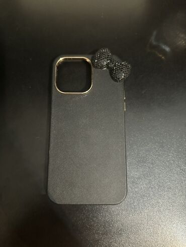 Mobil telefonlar üçün digər aksesuarlar: Məhsul: iPhone üçün telefon qabları (bir neçə model və rəng) Təsvir — 5