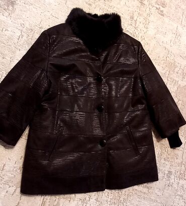 женский пуховик новый: Дублёнка размер 44-46 . цена 50м. Пальто Размер 38-40.Цвет синий