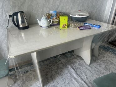 купить стол и табуретки на кухню: Кухонный стол, Б/у, Прямоугольный, Нераскладной