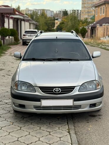 тайота виц: Toyota Avensis: 2002 г., 1.8 л, Механика, Бензин, Универсал