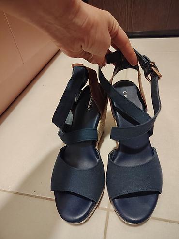 Sandale: Ženske sandale na punu petu – Graceland - Model: espadrile na — 2