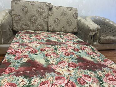 бу фотоаппараты: Divan, İşlənmiş