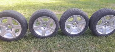 диск р20: Комплект из четырех автомобильных колес с шинами, идеально подходящих