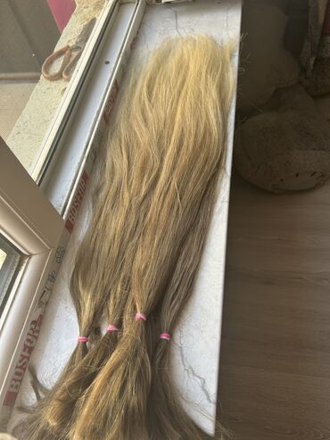 Yenı saçdi. Isdanbuldan almıwam cox almıwdım. Yarısını özum