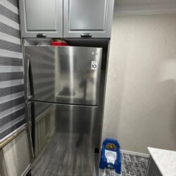 Uzunmüddətli kirayə mənzillər: (Ev Sahibiyəm) Mənzil Həzi Aslanov metrosu yaxınlığında yerləşir Metro — 11