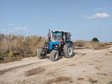 traktor hisseleri: Traktor Belarus (MTZ) 89.2, 2021 il, 89 at gücü, motor 4.7 l, İşlənmiş