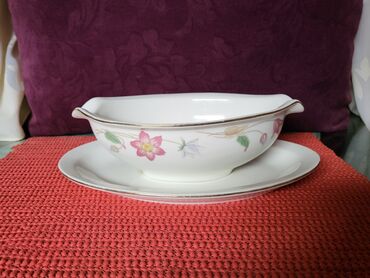 Kuhinjski setovi: Sosijera vintaz porcelanska nova. Sosijera bez ostecenja. pozlata — 1