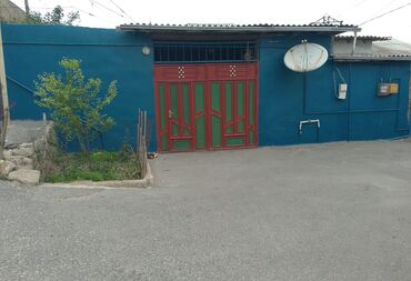 Kirayə evlər: NZS 4 otaqlı, 150 kv. m, Orta təmir