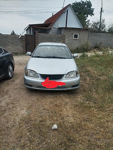 форанер 2004: Toyota Avensis: 2002 г., 0.2 л, Механика, Дизель, Седан — 1