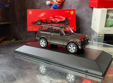 model 1: VAZ, 2014 il, 1:43, Dəmir, Ödənişli çatdırılma — 10