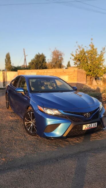 продаю машына: Toyota Camry: 2018 г., 2.5 л, Типтроник, Бензин, Седан