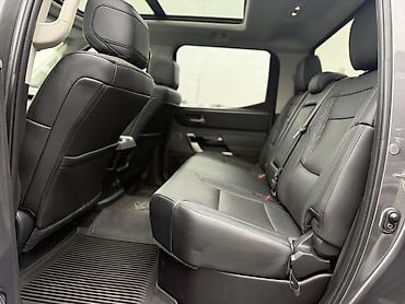 limited: Toyota Тундра: 2022 г., Пикап — 6