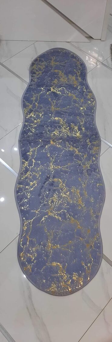 Tepisi i prostirke: Tepih Staza, Nepravilni — 8