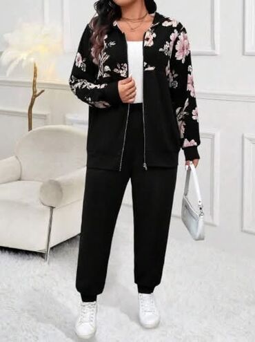 Gornji i donji deo: Cena 3500din Vel 0XL,1XL,2XL,3XL,4XL Poručuje se, isporuka za nedelju — 7