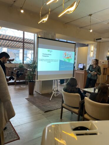 Avadanlığın icarəsi: Proyektor icarəsi,Proyektor kirayəsi Proyektor və ekran icarəsi — 5