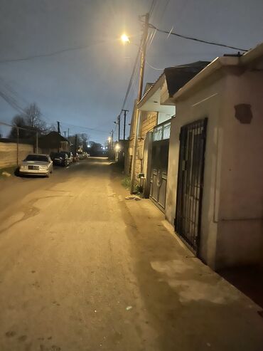 Həyət evləri və villaların satışı: Salam EV təcilli satillir pula ehtiyyac oldqu ücün aldiqim qiymətdən — 12