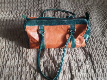 Классические сумки: Женские сумки: Состояние отличное, приехали из Германии; 500 сом за 1 — 18