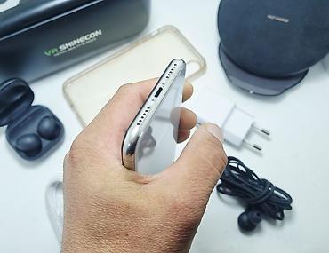 Apple iPhone: IPhone X, Б/у, 64 ГБ, Серебристый, Зарядное устройство, Чехол, Наушники, 100 % — 4