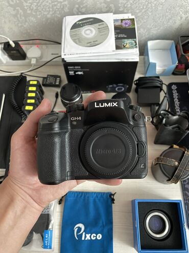 видеокамеру панасоник md10000: Panasonic Lumix DMC-GH4 1) Птушка беззеркальная со сменной оптикой