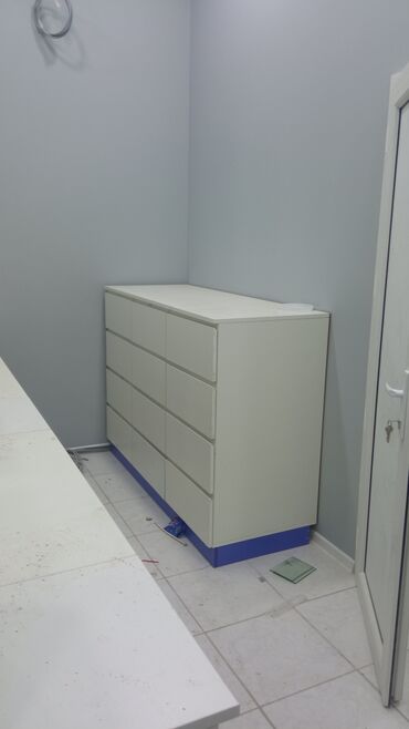 Sifarişlə aptek vitrinləri: MDF — 2