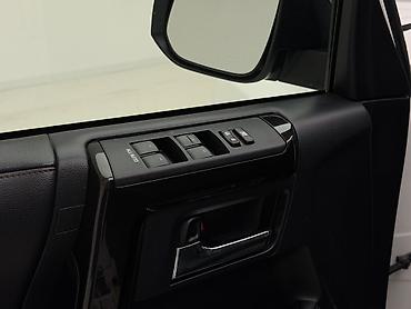 Toyota: Toyota 4Runner: 2018 г., 4 л, Автомат, Бензин, Внедорожник — 7