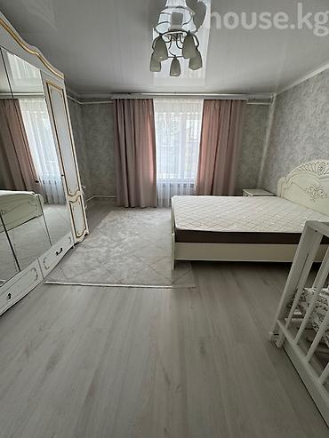 Продажа коттеджей и домов: 💎СРОЧНО ПРОДАЕТСЯ ДОМ 🏢Комнат: 4 📍Район: Ленинский район 🏘️Микрорайон — 9