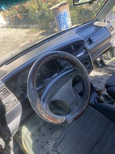 Volkswagen: Volkswagen Vento: 1992 г., 2 л, Механика, Седан — 4