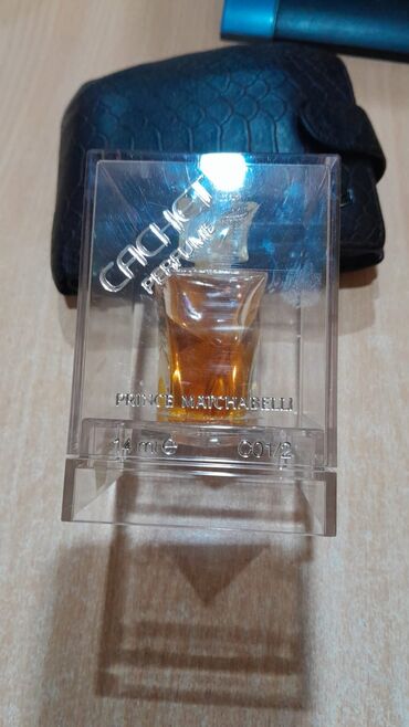 Ətriyyat: 1-Diorissima -170 ( 7.5 ml ) 2-Miss dior 150 azn (7.5 ml ) 3-Kachet — 6