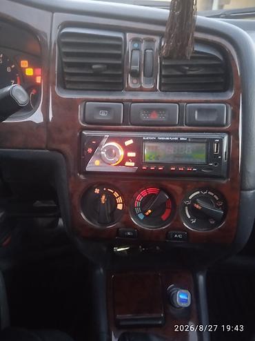 s class 221: Nissan Primera: 1999 г., 0.6 л, Механика, Бензин, Универсал — 6