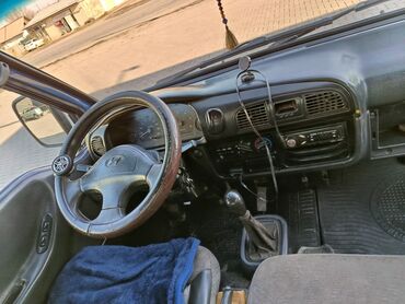 Легкий грузовой транспорт: Легкий грузовик, Hyundai, Стандарт, 2 т, Б/у