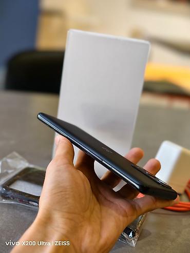 poco pro: OnePlus 9 Pro, Б/у, 256 ГБ, цвет - Черный — 5