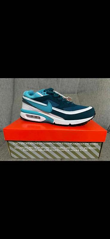 Patike: 41-46 3800 din. L — 5