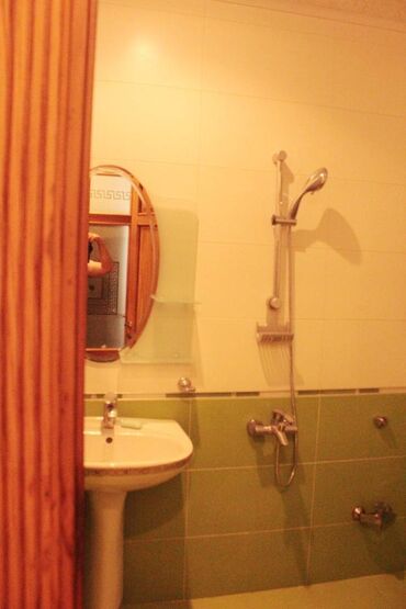 Uzunmüddətli kirayə evlər: 700 kv. m, 8 otaq, Qaz, İnternet, İşıq — 18