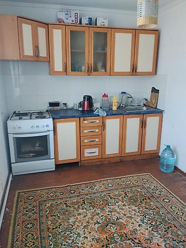 Продажа коттеджей и домов: Продаётся двухэтажный дом с большим участком в открытой, тихой — 10