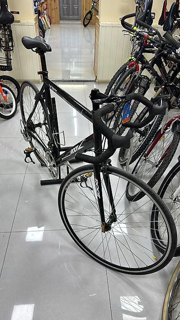 velosiped sosse: Şosse və şəhər sürüşləri üçün müxtəlif velosipedlər Mövcud — 3