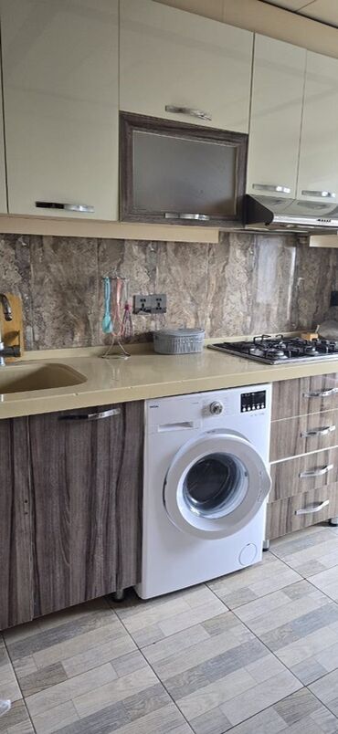 Günlük kirayə mənzillər: 3 otaqlı — 5