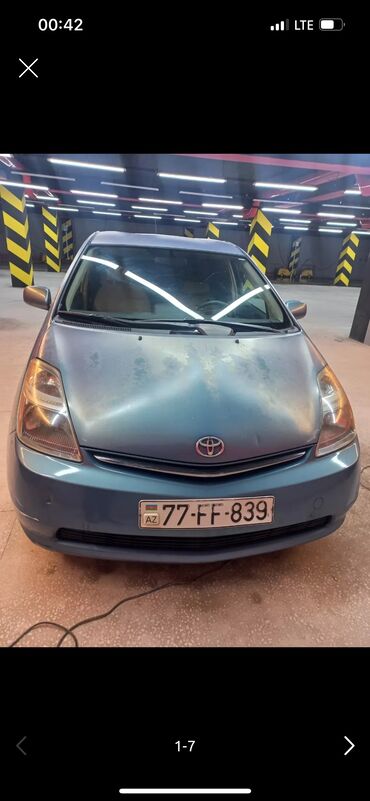 Toyota: Toyota Prius: 1.5 l | 2008 il