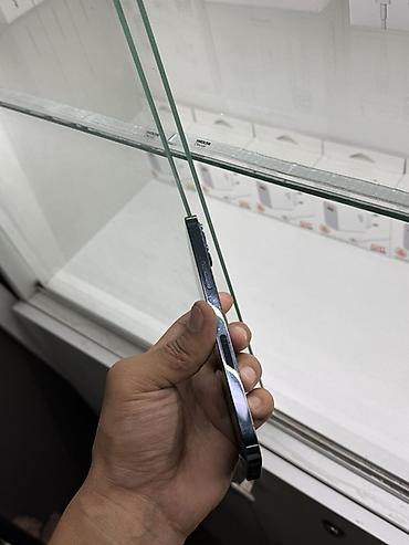 iphone 112: Apple iPhone 12 Pro, цвет Pacific Blue - Экран 6.1", Super Retina XDR — 4