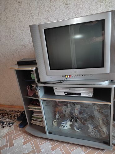 televizor alti dizayn alçıpan: Televizor altlığı satılır 50m.Real aliciya endirim olacaq