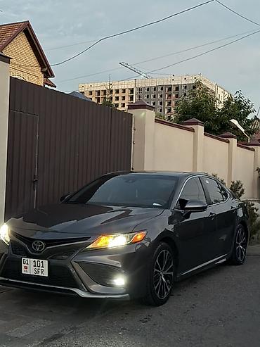 camry 2010: Toyota Camry: 2018 г., 2.5 л, Автомат, Бензин, Седан — 1