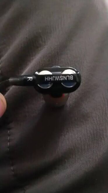 Qulaqcıqlar: Yeni Simli Qulaqcıqlar, rəng - Qara — 8