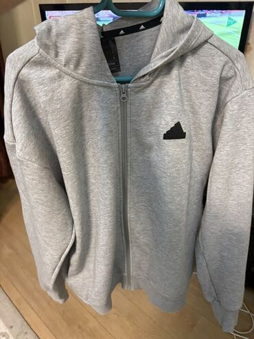 Рубашки: Мужской спортивный костюм, Adidas, L (EU 40), цвет - Серый