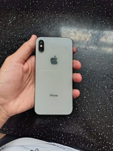 Apple iPhone: IPhone X, 64 GB, Gümüşü, Face ID — 2