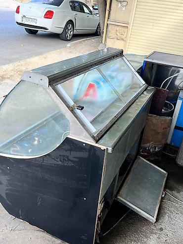 Soyuducusuda çox gözəl soyudur qazı teze deyişilib 1 aydı satma