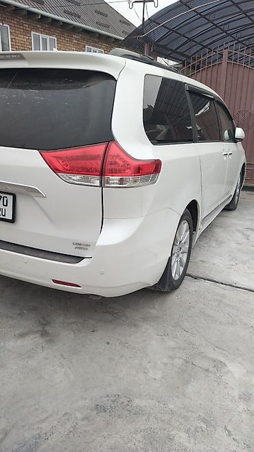Toyota: Toyota Sienna: 2011 г., 3.5 л, Автомат, Газ, Минивэн — 8