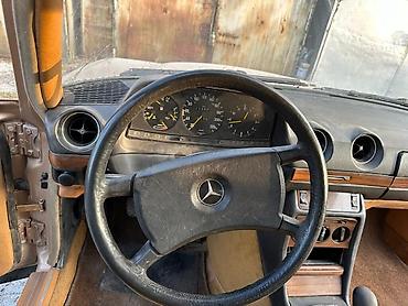 Mercedes-Benz: Mercedes-Benz W123: 1983 г., 2.8 л, Механика, Бензин, Седан — 8